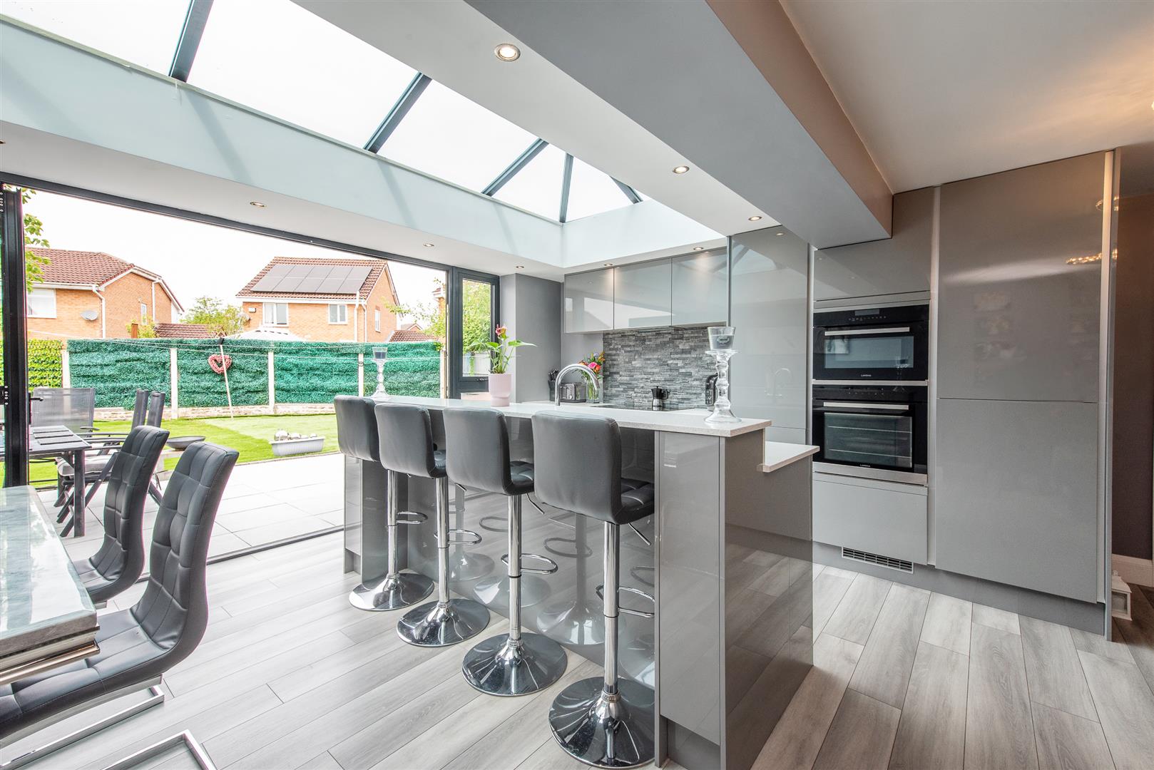 4 bed property in Hampshire Road, PRESTON